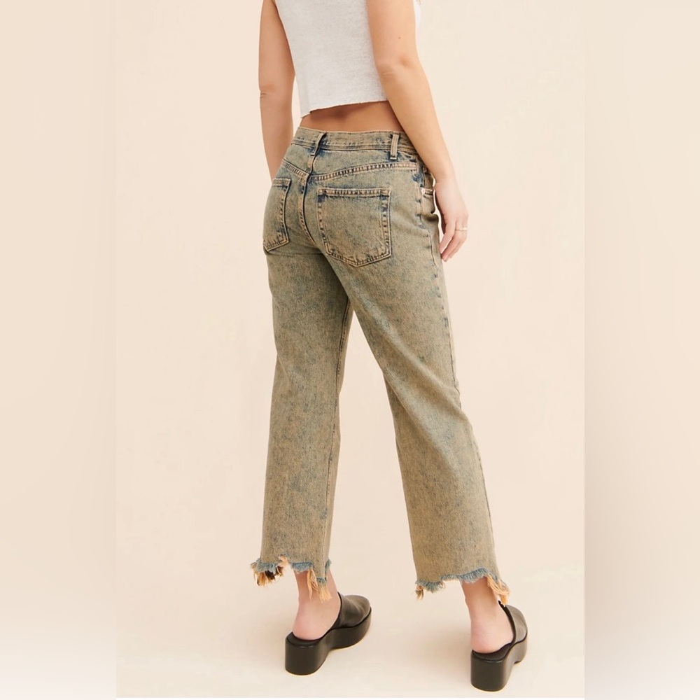We The Free Maggie Mid Rise Straight Leg Women Jeans, NWT, Size 26.